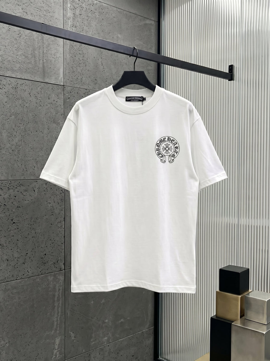 크롬하 홀슈즈로고모음 반팔 881463