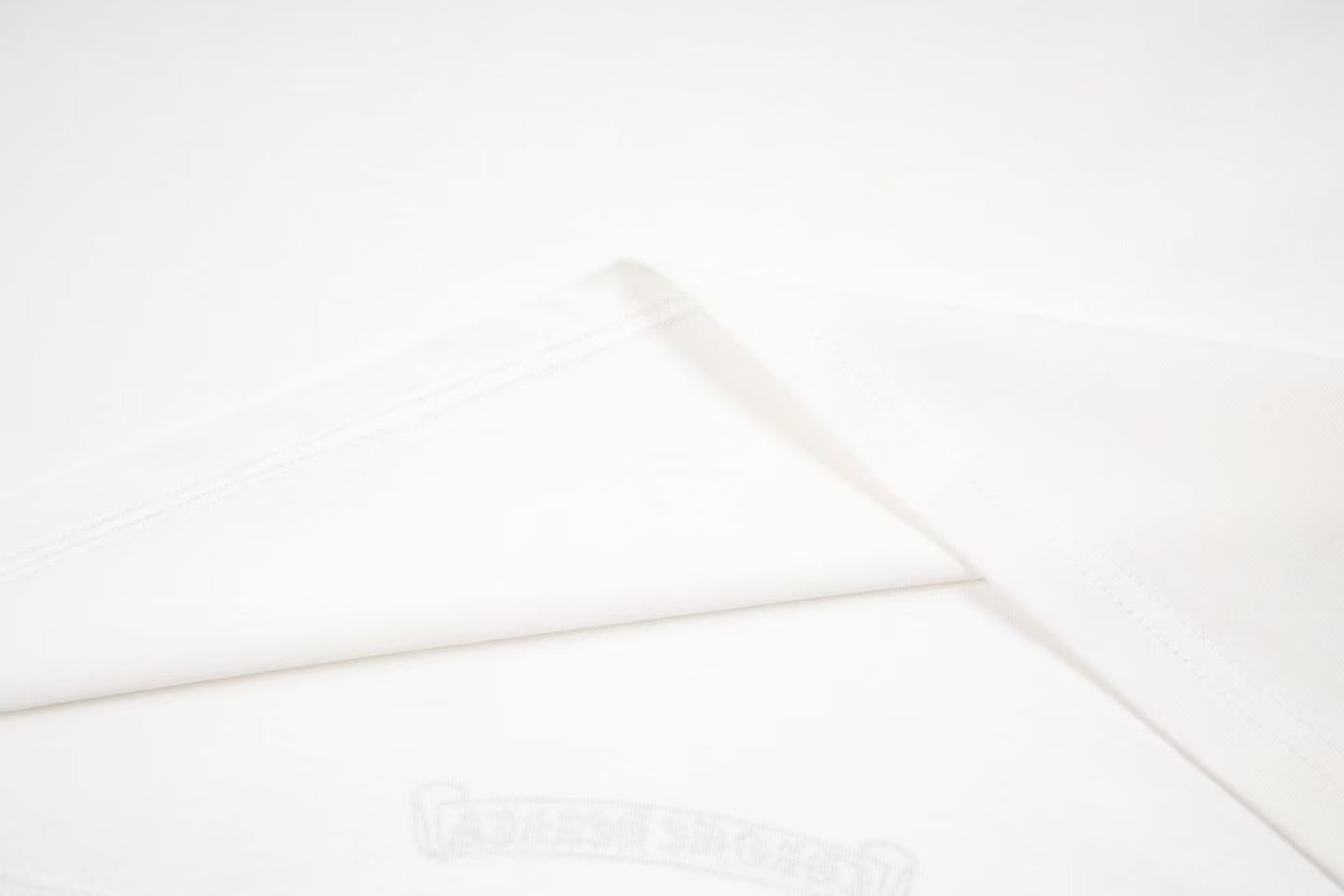 크롬하 트리플크로스프린팅 반팔 877602