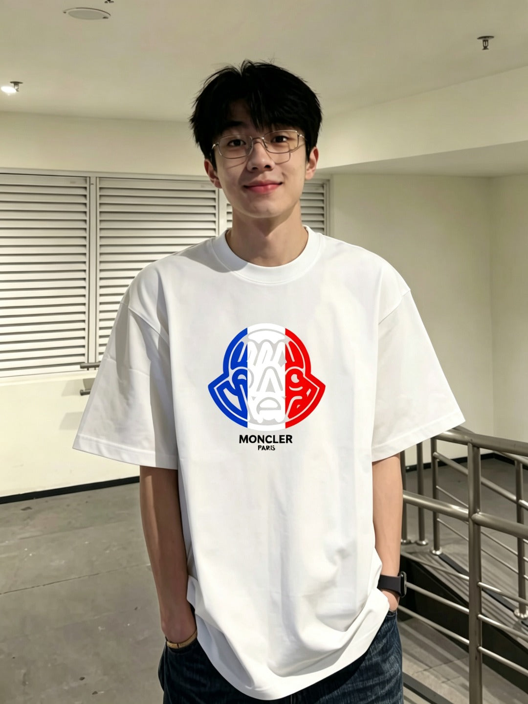 몽클 블루레드로고 반팔 908371