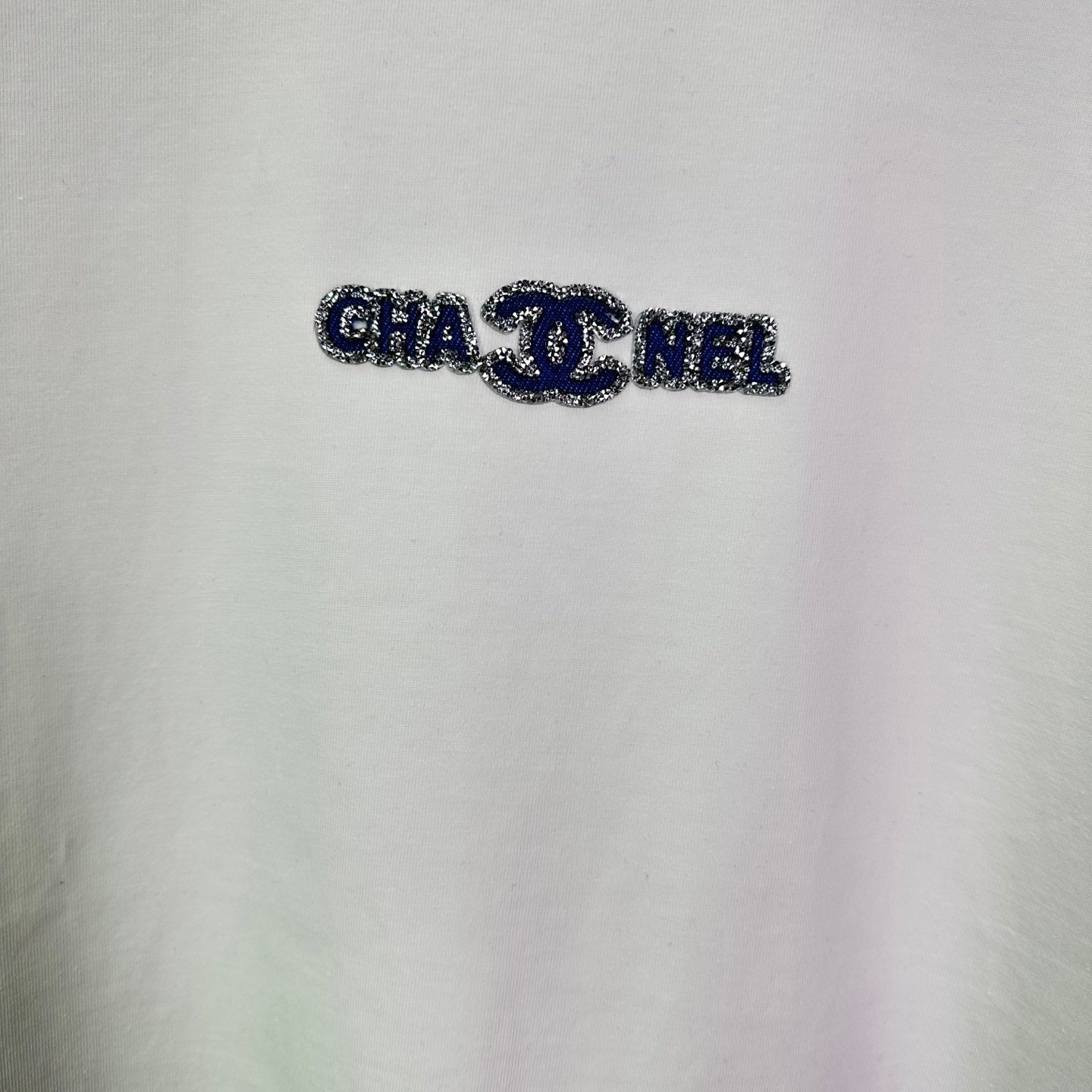 877242
